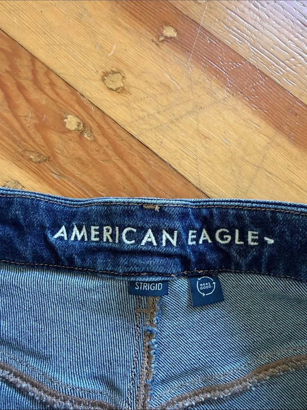 American Eagle Strigid Cut Off Jean Shorts 2